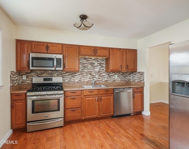 17 Wisteria Place - Photo Thumbnail 7