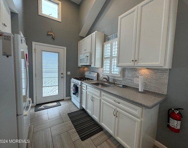 117 W Bayberry Way - Photo Thumbnail 1