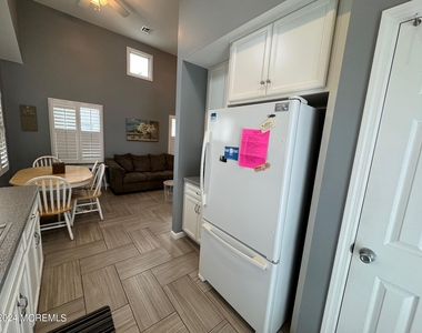 117 W Bayberry Way - Photo Thumbnail 2