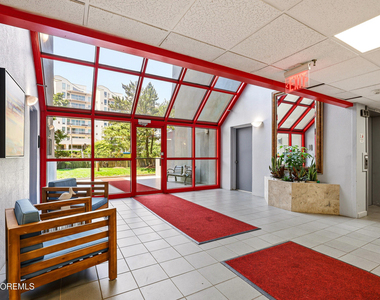 300 Ocean Avenue N - Photo Thumbnail 3