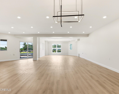 300 Ocean Avenue N - Photo Thumbnail 14