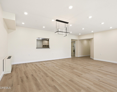 300 Ocean Avenue N - Photo Thumbnail 15