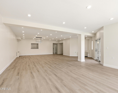300 Ocean Avenue N - Photo Thumbnail 18