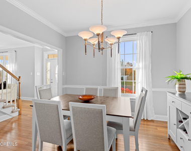 19 Danella Way - Photo Thumbnail 14
