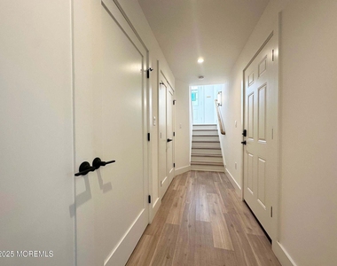 2139 Bridge Avenue - Photo Thumbnail 12