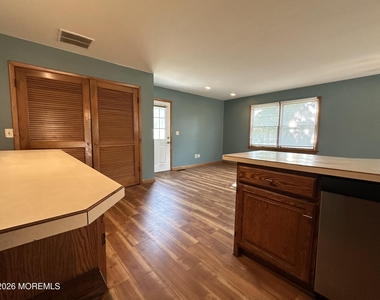 456 Hulse Avenue - Photo Thumbnail 12