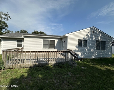 456 Hulse Avenue - Photo Thumbnail 4