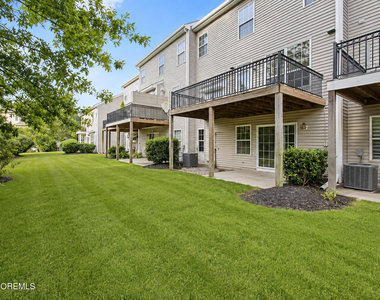 350 Bernard Drive - Photo Thumbnail 34