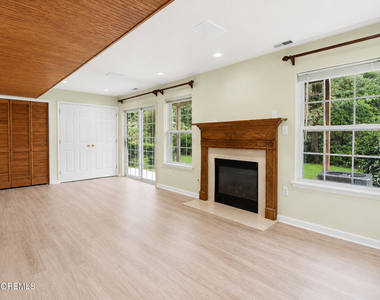 350 Bernard Drive - Photo Thumbnail 10