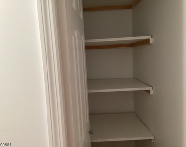 275 Wanaque Ave - Photo Thumbnail 9