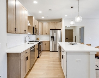 440 North Ave - Photo Thumbnail 3