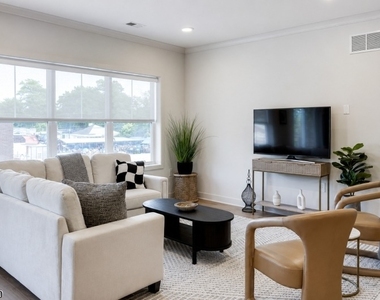 440 North Ave - Photo Thumbnail 5