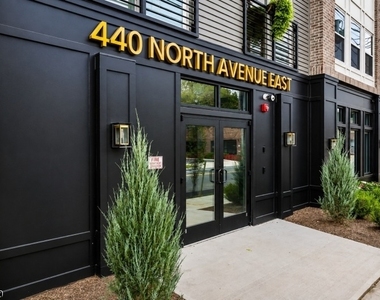 440 North Ave - Photo Thumbnail 2