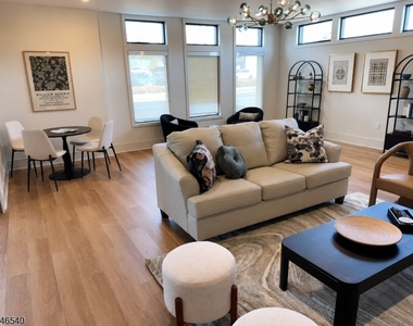 440 North Ave - Photo Thumbnail 6