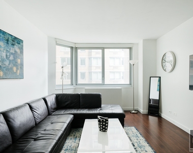 East 34th Street - Photo Thumbnail 2