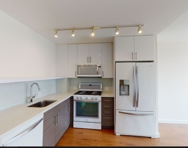 East 34th Street - Photo Thumbnail 2