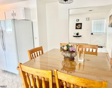 104 Nautilus Dr - Photo Thumbnail 30