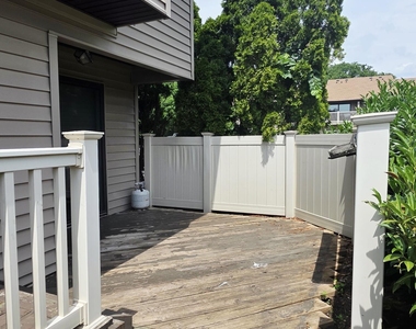 97 Cotswold Circle - Photo Thumbnail 5