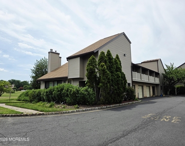 97 Cotswold Circle - Photo Thumbnail 1