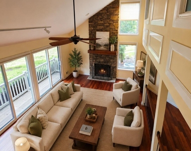 97 Cotswold Circle - Photo Thumbnail 6