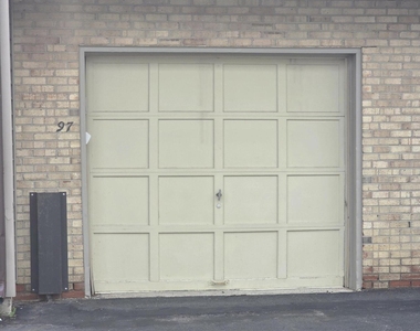 97 Cotswold Circle - Photo Thumbnail 37