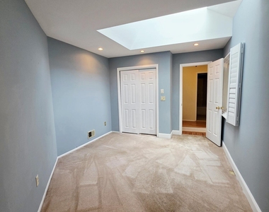 97 Cotswold Circle - Photo Thumbnail 20