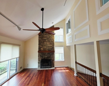 97 Cotswold Circle - Photo Thumbnail 7