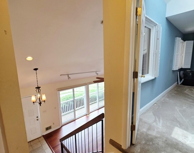 97 Cotswold Circle - Photo Thumbnail 31