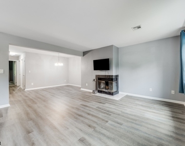 40 Loantaka Way - Photo Thumbnail 8