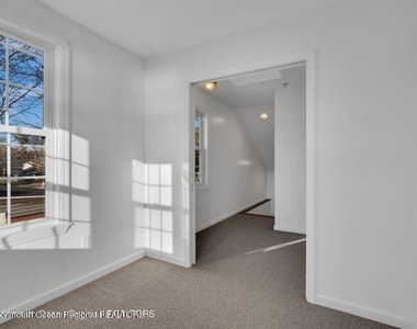 1708 Lake Drive - Photo Thumbnail 49