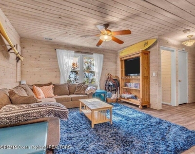541 Frank Applegate Road - Photo Thumbnail 25