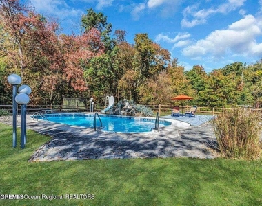 541 Frank Applegate Road - Photo Thumbnail 33