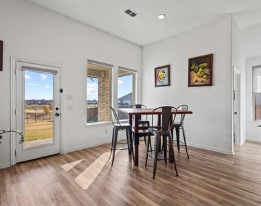 1724 Emmanuel Lane - Photo Thumbnail 13