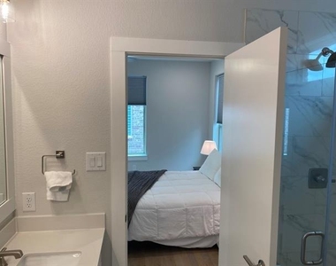1802 Deacon Hill - Photo Thumbnail 31