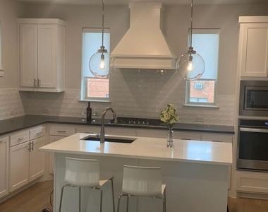 1802 Deacon Hill - Photo Thumbnail 35