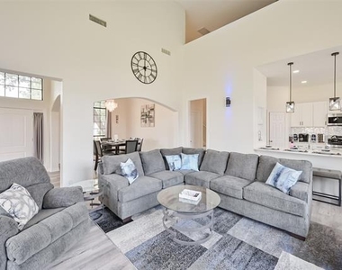 2735 Water Oak Drive - Photo Thumbnail 8