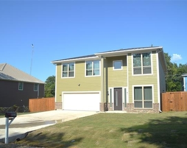 4577 County Road 446 - Photo Thumbnail 1