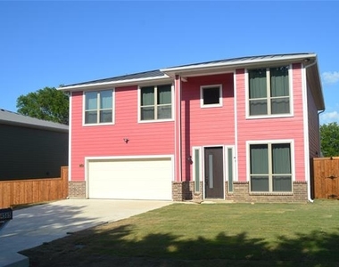 4585 County Road 446 - Photo Thumbnail 1