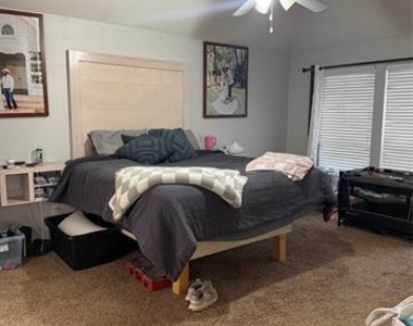 1137 Robin Circle - Photo Thumbnail 8