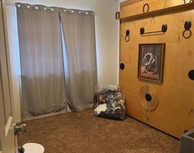 1137 Robin Circle - Photo Thumbnail 13