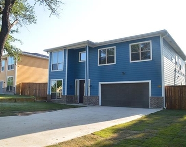 4488 County Road 895 - Photo Thumbnail 1