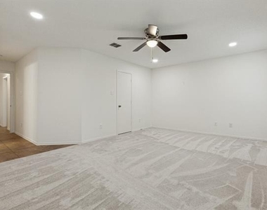 2508 Clear Brook Drive - Photo Thumbnail 17
