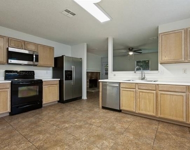 2508 Clear Brook Drive - Photo Thumbnail 10