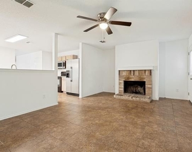2508 Clear Brook Drive - Photo Thumbnail 6