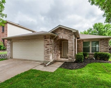 2508 Clear Brook Drive - Photo Thumbnail 1