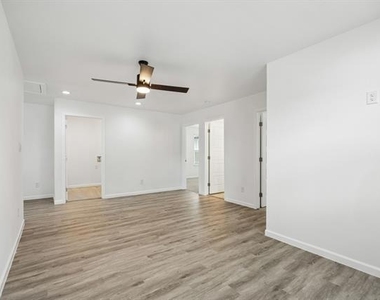 1312 Valley Street - Photo Thumbnail 21