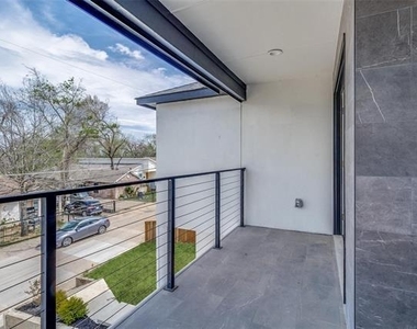 1312 Valley Street - Photo Thumbnail 15