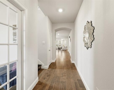 4132 Kyles Landing Drive - Photo Thumbnail 2