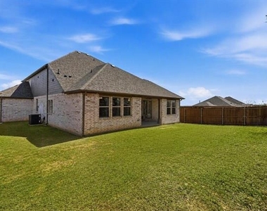 4132 Kyles Landing Drive - Photo Thumbnail 12
