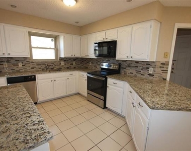 3504 Hilltop Lane - Photo Thumbnail 1